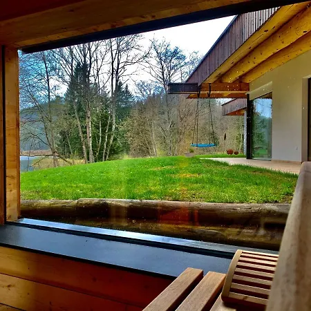 Am Mit Sauna Und Whirlpool Willa *