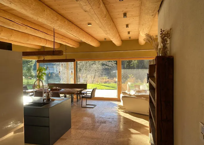 Am Mit Sauna Und Whirlpool *