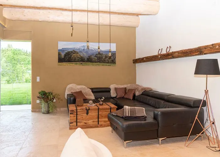 Am Mit Sauna Und Whirlpool