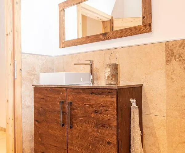 Am Mit Sauna Und Whirlpool Villa *